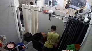 Full clip massage gọi đầu rồi bú móc lồn của em khách hàng